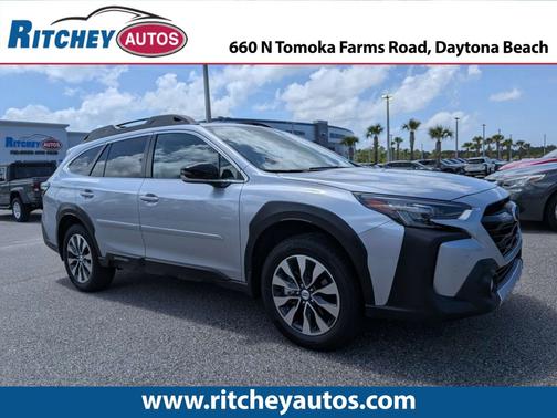 Ice Silver Metallic 2023 Subaru Outback Limited