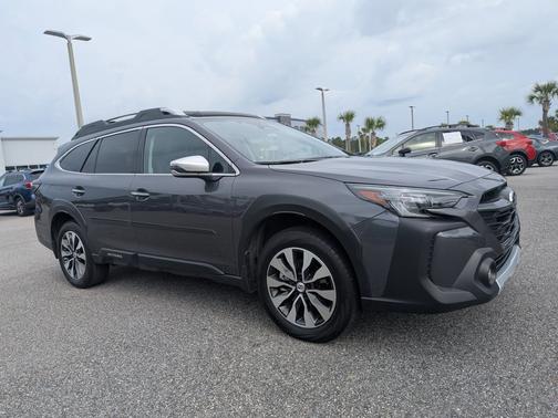 Magnetite Gray Metallic 2023 Subaru Outback Touring XT