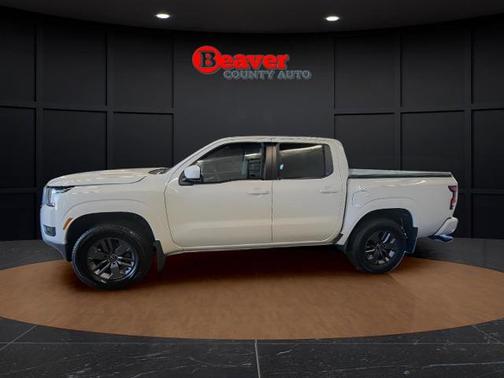 Glacier White 2025 Nissan Frontier SV