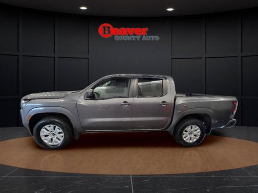 Gun Metallic 2023 Nissan Frontier SV