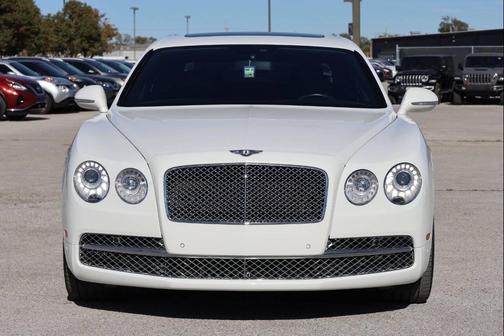 2015 Bentley Flying Spur Base