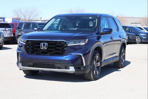 2025 Honda Pilot EX L AWD 4dr SUV