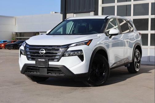 White 2025 Nissan Rogue SV