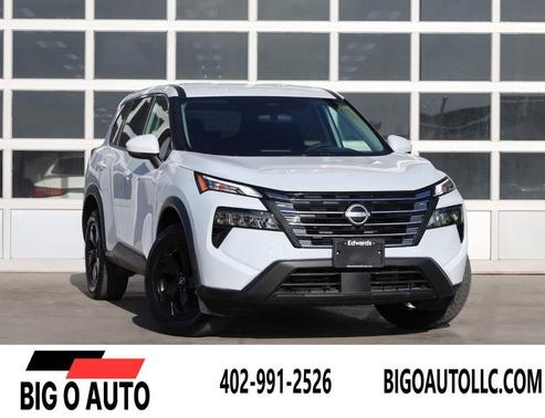 White 2025 Nissan Rogue SV