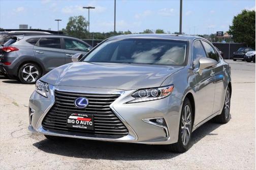 2018 Lexus ES 300h Base