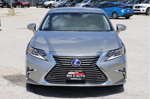 2018 Lexus ES 300h Base