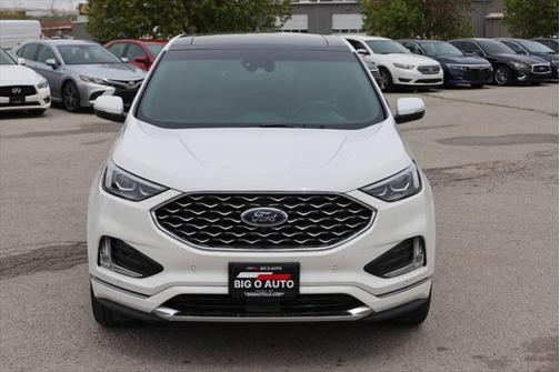 2022 Ford Edge Titanium
