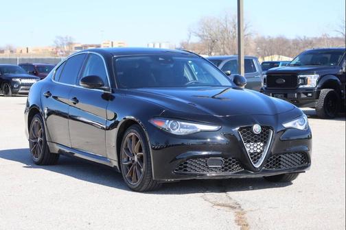 2020 Alfa Romeo Giulia Base