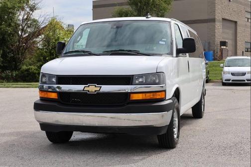 2025 Chevrolet Express 3500 RWD 3500 Extended Wheelbase LT