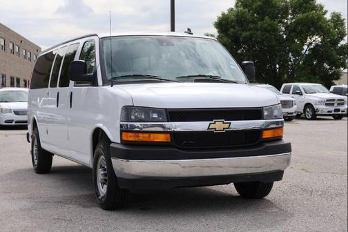 2025 Chevrolet Express 3500 RWD 3500 Extended Wheelbase LT