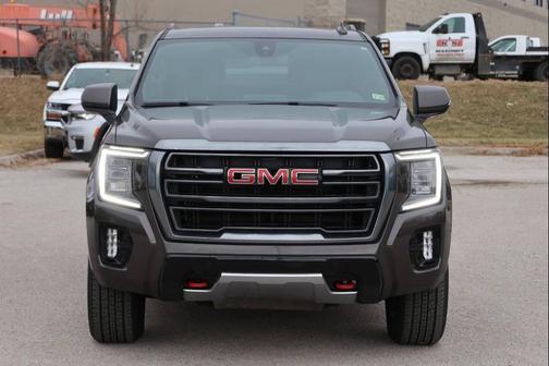 2021 GMC Yukon 4WD AT4