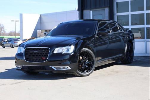 2015 Chrysler 300 S