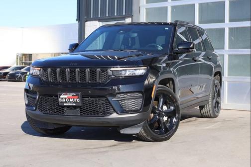 2022 Jeep Grand Cherokee Altitude