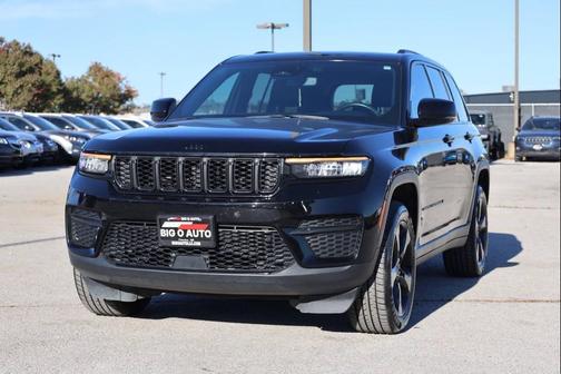 2022 Jeep Grand Cherokee Altitude