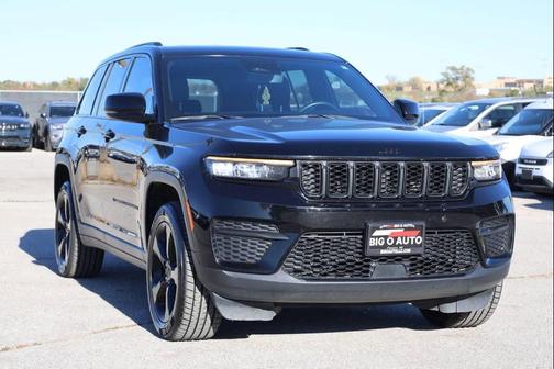 2022 Jeep Grand Cherokee Altitude