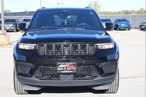 2022 Jeep Grand Cherokee Altitude