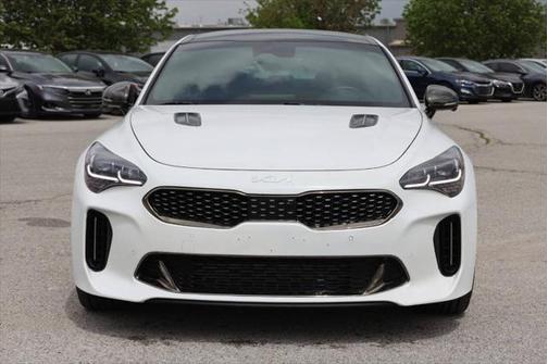 2022 Kia Stinger GT2