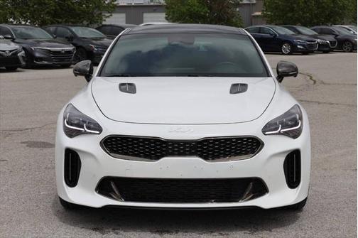 2022 Kia Stinger GT2