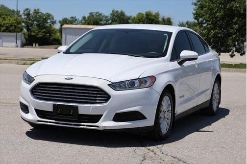 2014 Ford Fusion Hybrid S