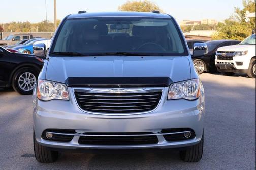 2012 Chrysler Town & Country Touring-L
