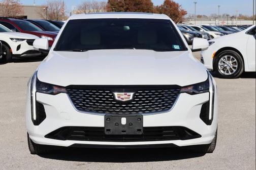 2024 Cadillac CT4 Luxury