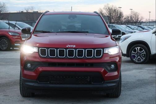 2025 Jeep Compass Latitude