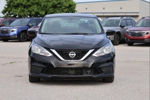Black 2019 Nissan Sentra SV