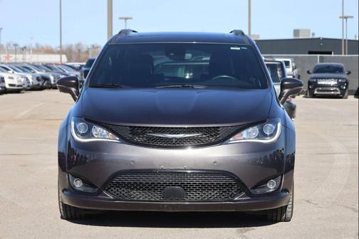 2020 Chrysler Pacifica Hybrid Limited