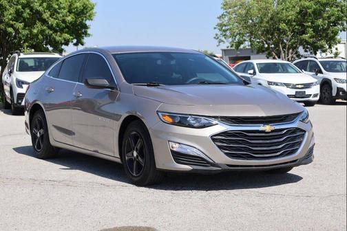 Tan 2022 Chevrolet Malibu 1LS
