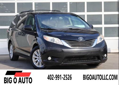 2011 Toyota Sienna XLE