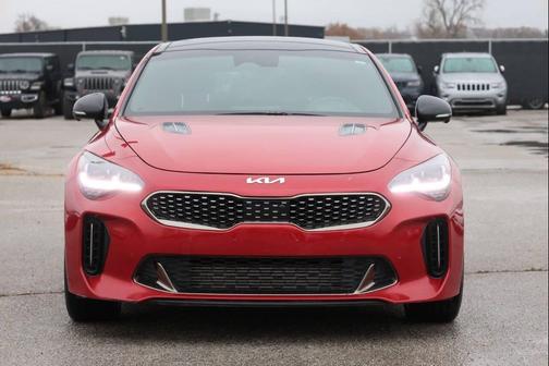 2023 Kia Stinger GT2
