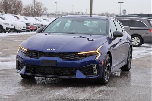 2025 Kia K5 GT-Line