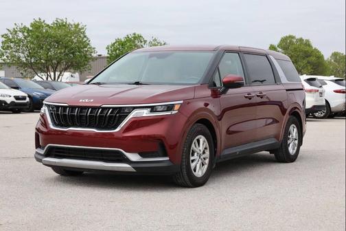 Red 2022 Kia Carnival LXS