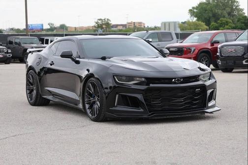 Black 2018 Chevrolet Camaro ZL1