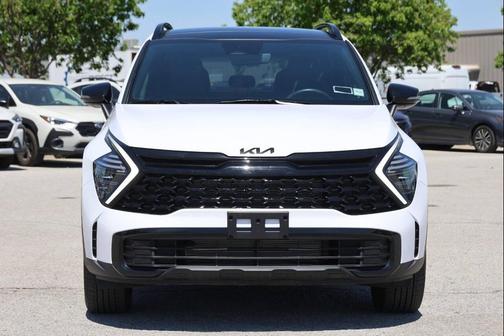 White 2025 Kia Sportage X-Line