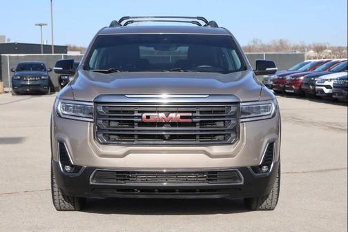 2022 GMC Acadia AWD AT4