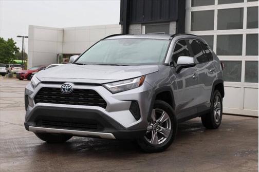 2024 Toyota RAV4 Hybrid XLE