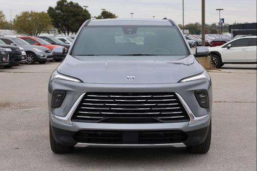 2025 Buick Enclave Preferred FWD