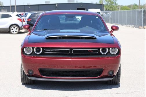 Octane Red Pearlcoat 2018 Dodge Challenger R/T