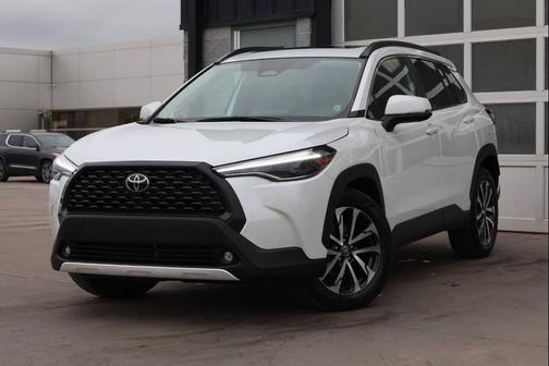2024 Toyota Corolla Cross XLE