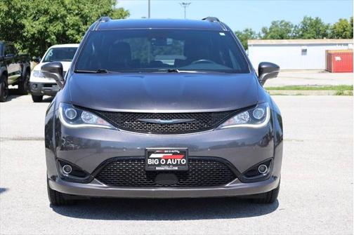 2020 Chrysler Pacifica Hybrid Limited