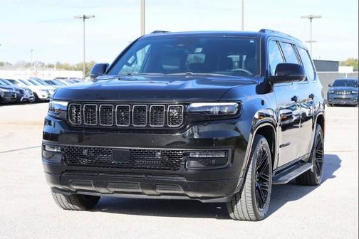 2022 Jeep Wagoneer Series III Carbide 4x4