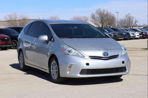 2013 Toyota Prius v Two