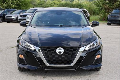 2021 Nissan Altima SR Intelligent AWD