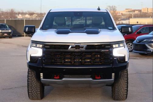 2025 Chevrolet Silverado 1500 ZR2