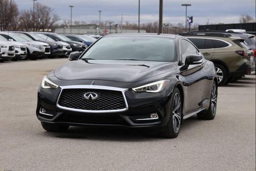 2018 INFINITI Q60 3.0T LUXE