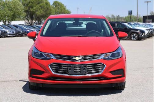 Red 2017 Chevrolet Cruze LT