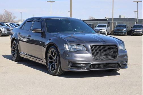 2016 Chrysler 300 S