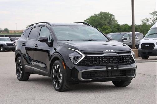 Ebony Black 2024 Kia Sportage X-Line