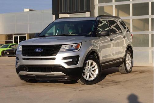 2016 Ford Explorer Base